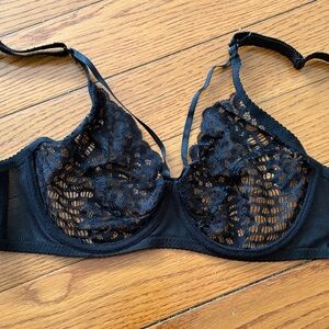 Sheer Lace Underwire Bra - Black